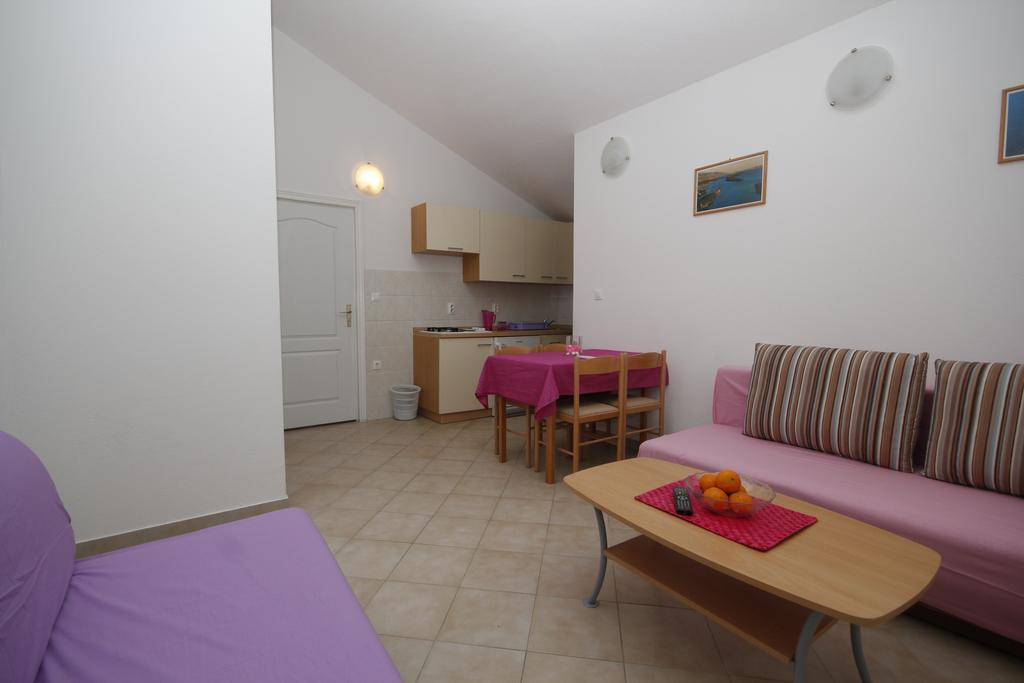 Apartments Adriatika Makarska Chambre photo